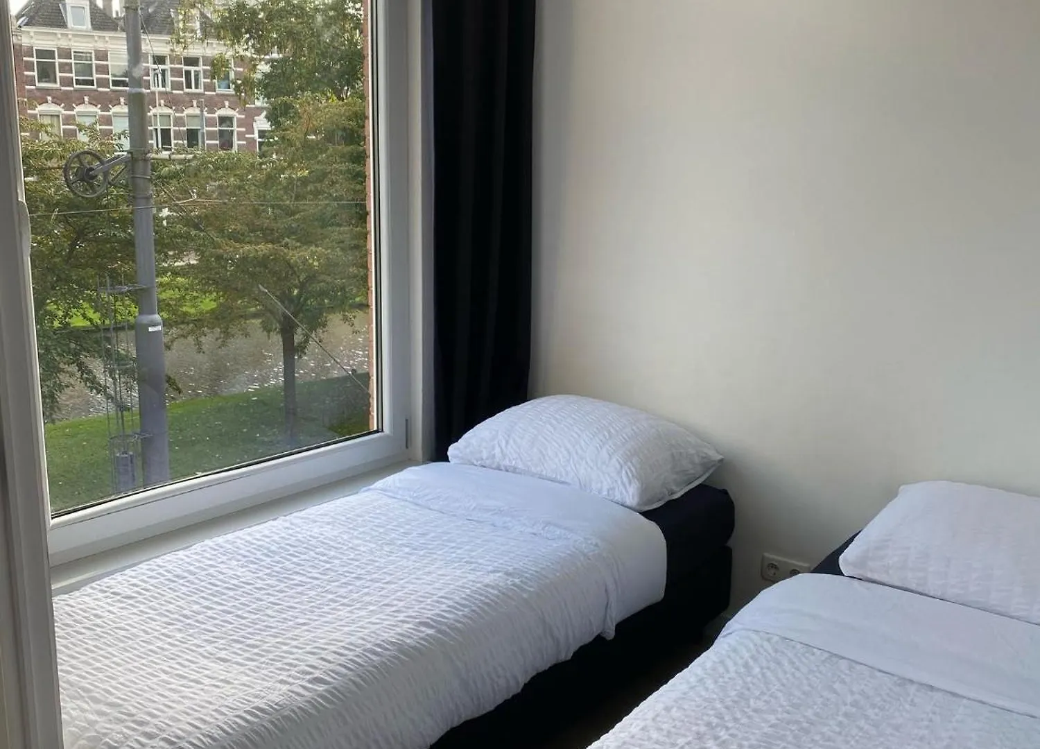 Rotterdam Inn